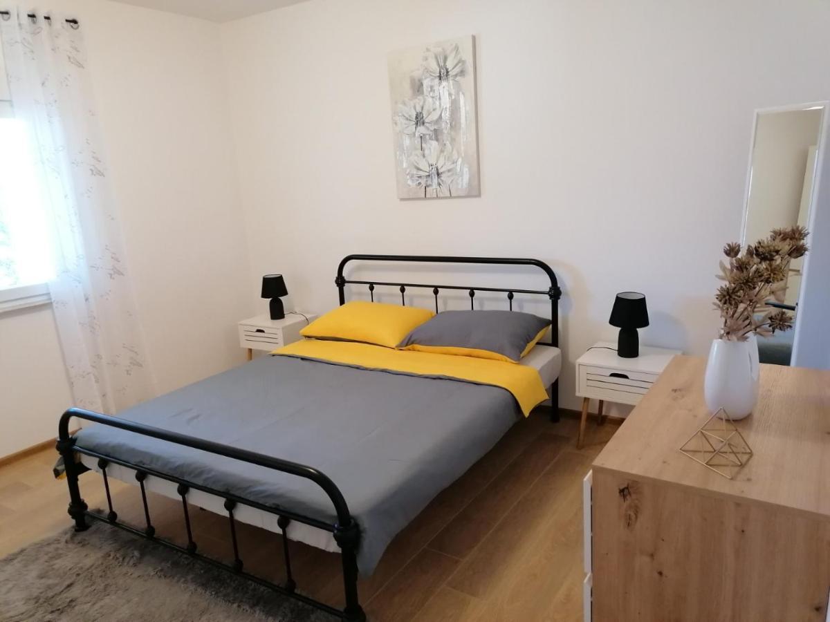 Apartman Nina Kali Exteriér fotografie